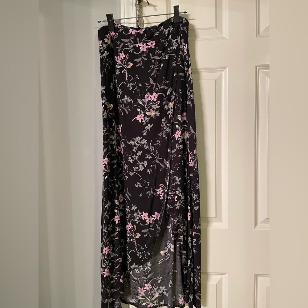 Long skirt